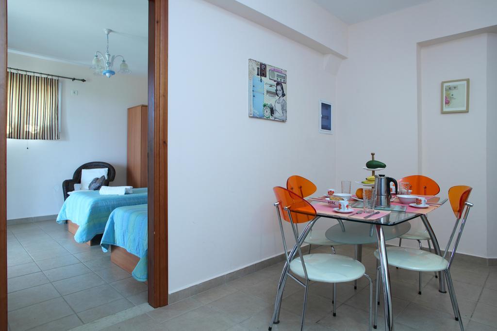 Orizzonte Apartments Lefkada Apolpaina Buitenkant foto